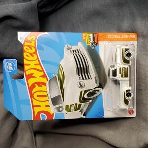 Hot Wheels‎